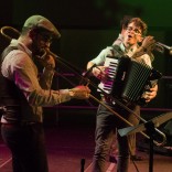 La música de Caxade y De Vacas cierra este fin de semana los encuentros profesionales ‘Atlantic Emprende + Gaiás’ La música de Caxade y De Vacas cierra este fin de semana los encuentros profesionales ‘Atlantic Emprende + Gaiás’