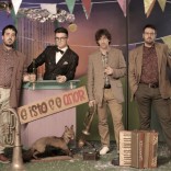 La música de Caxade y De Vacas cierra este fin de semana los encuentros profesionales ‘Atlantic Emprende + Gaiás’ La música de Caxade y De Vacas cierra este fin de semana los encuentros profesionales ‘Atlantic Emprende + Gaiás’