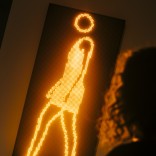 Obra de JULIAN OPIE 'This Is Kiera Walking', do MUSAC, na exposición Camiños creativos. Foto: Óscar Corral