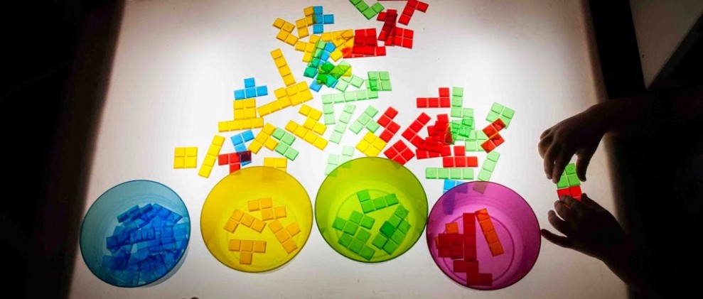 Obradoiro de mesa de luz