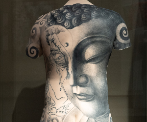 Obradoiro. Na procura da tatuaxe perdida